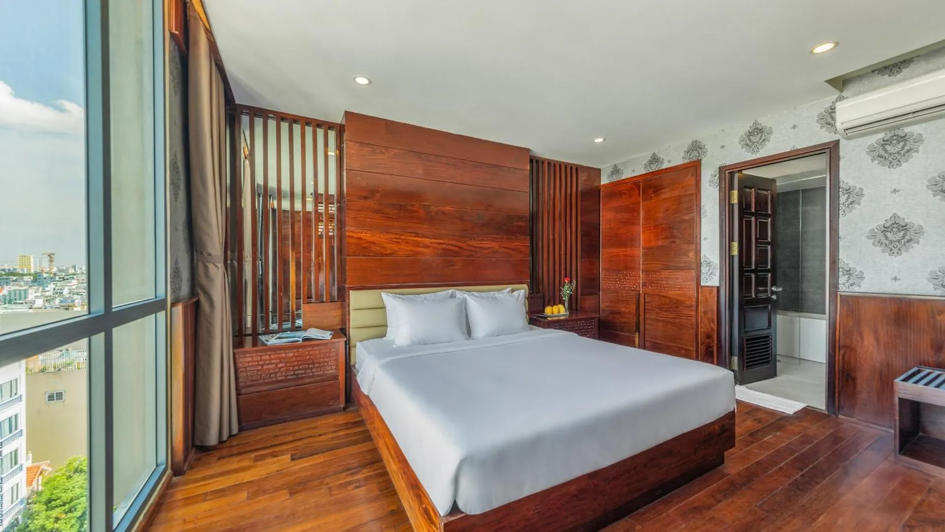 Alcove Da Nang Bay Boutique Hotel 3*,