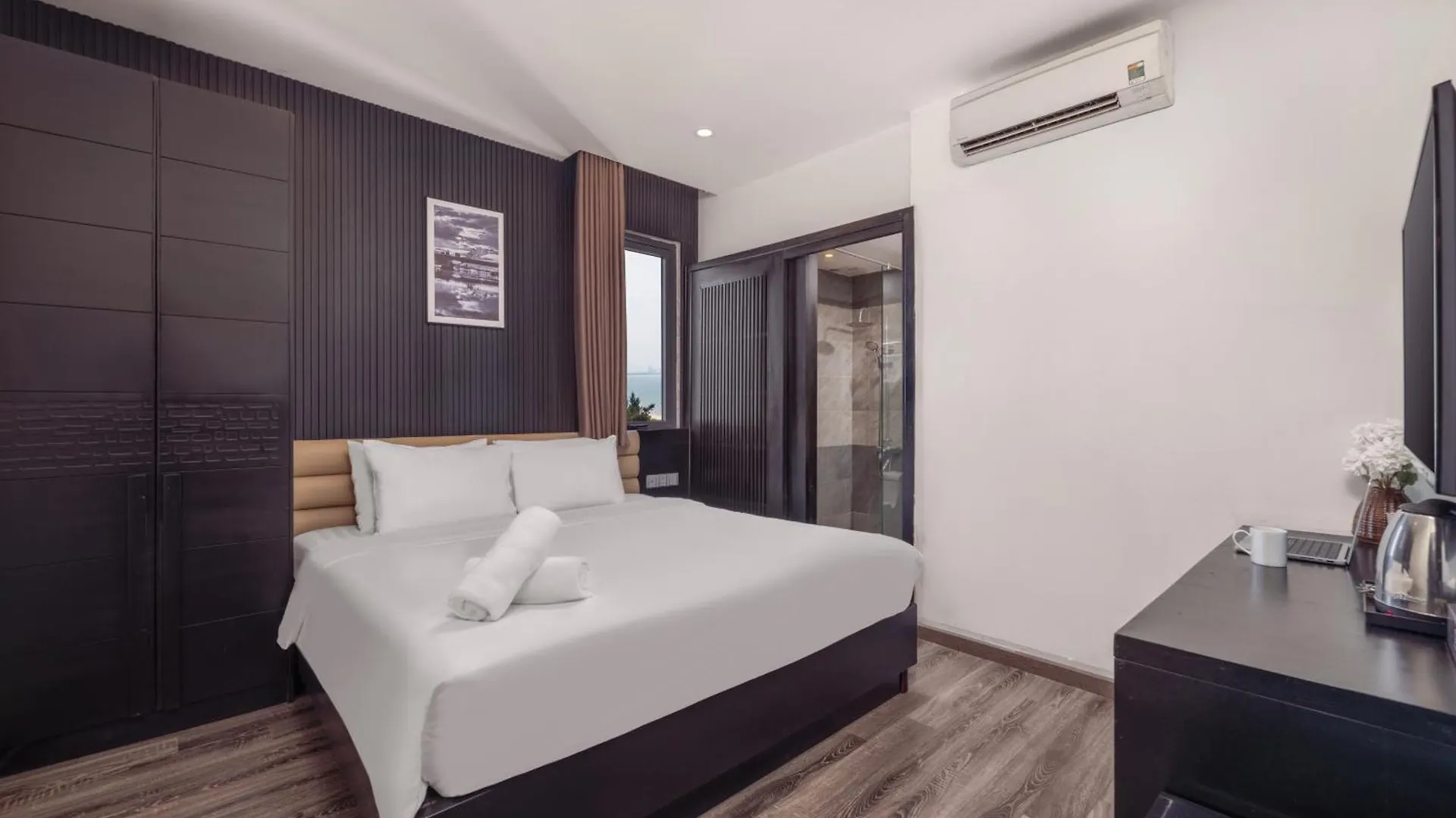 Alcove Da Nang Bay Boutique Hotel