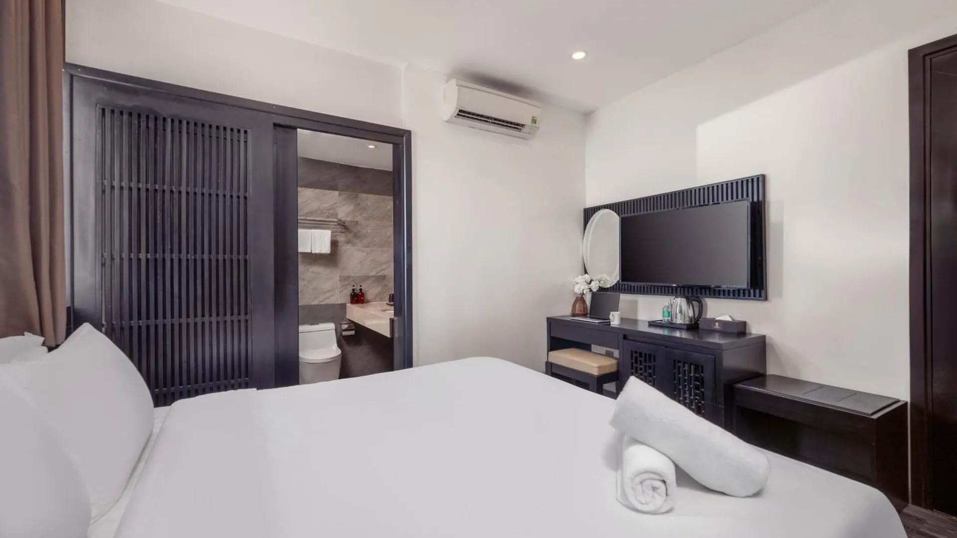 Alcove Da Nang Bay Boutique Hotel 3*,  Vietnam