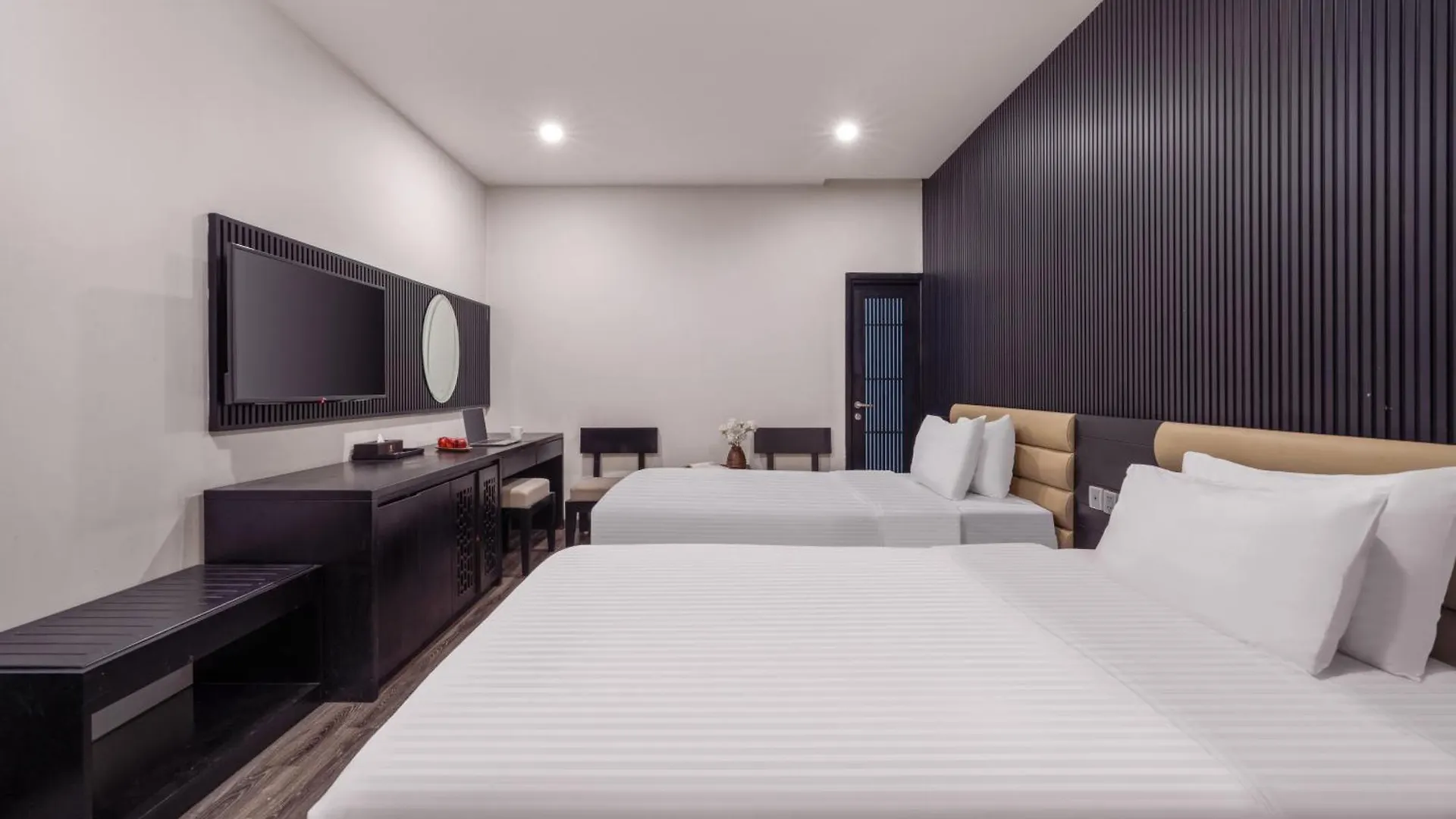 Alcove Da Nang Bay Boutique Hotel