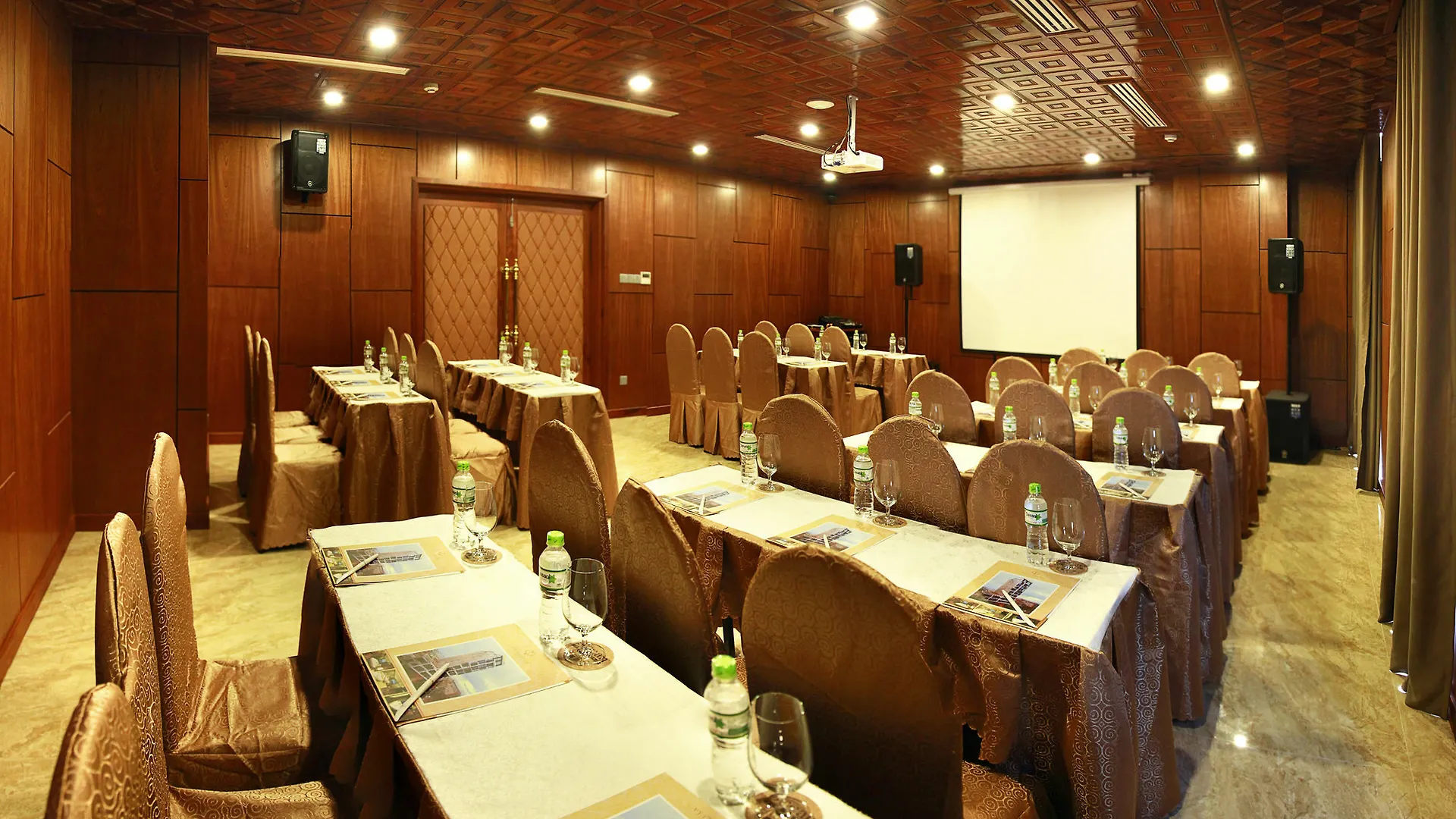 Alcove Da Nang Bay Boutique Hotel 3*,  Vietnam
